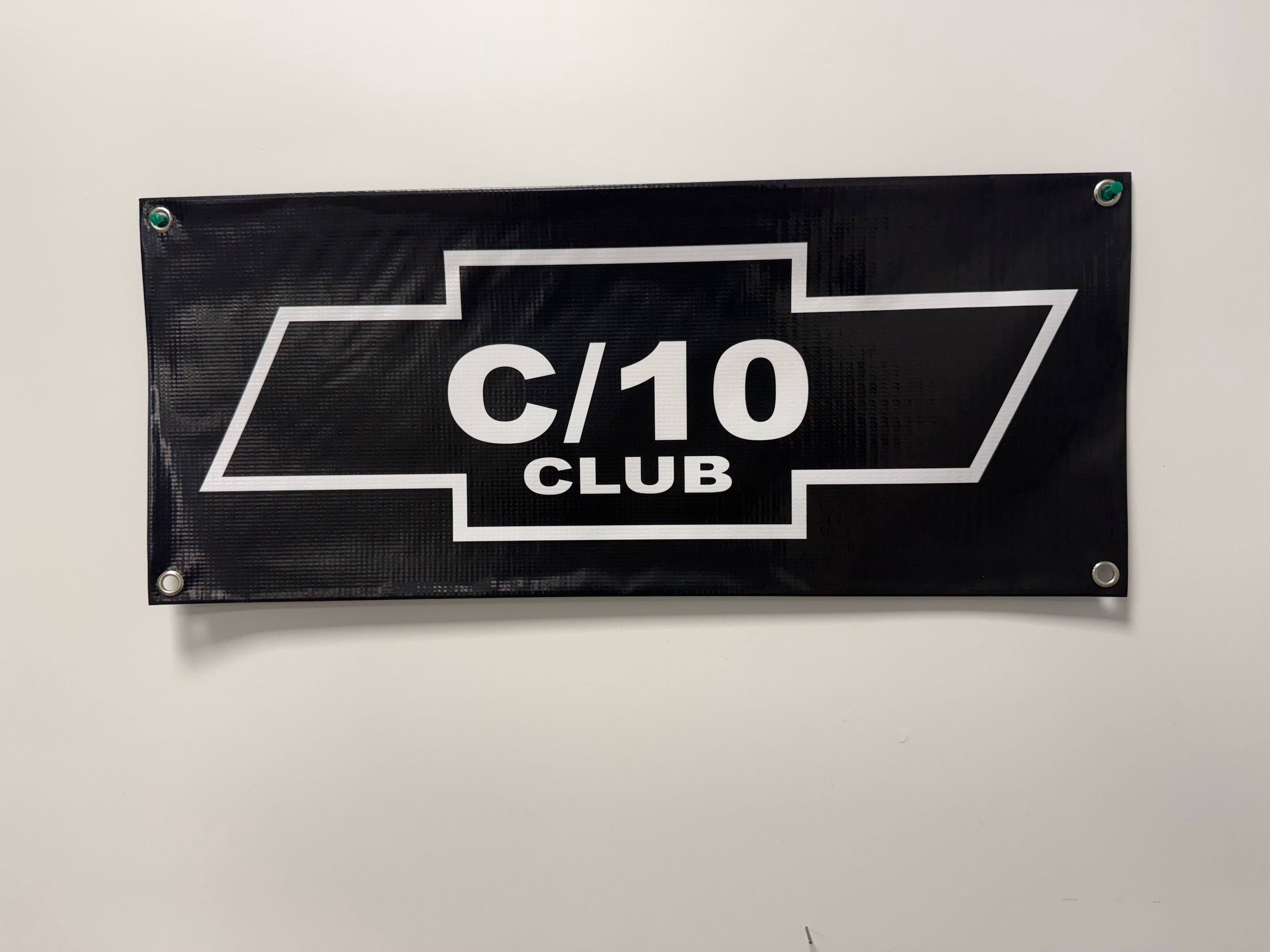 C10 Club Garage Banner